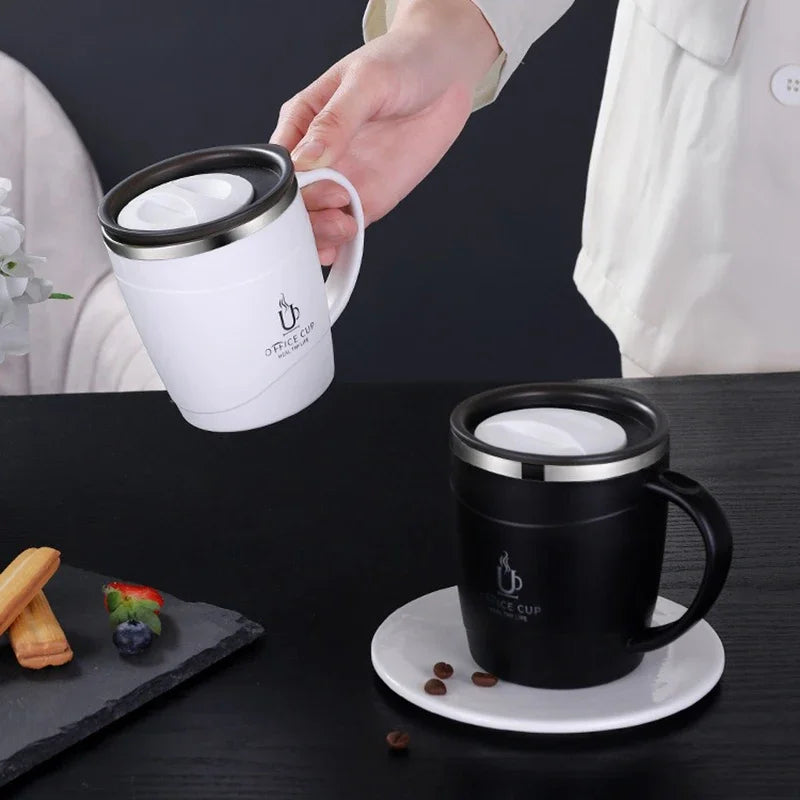 Mug isotherme en inox 500 ml - avec anse et couvercle