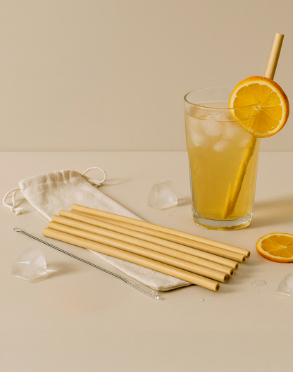 Lot de 10 pailles en bambou avec goupillon